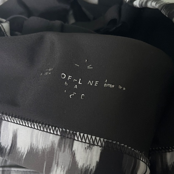 Aerie Offline Shine Strappy Back Sports Bra Workout Athletic Silver Shadow Large - Picture 5 of 7